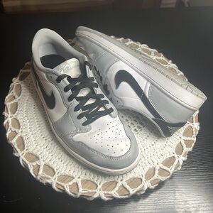 Air Jordan 1 Low OG "Wolf Grey"